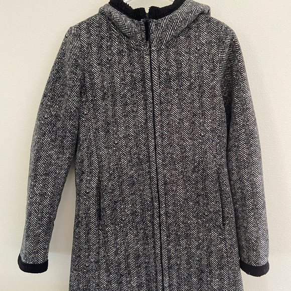 Uniqlo Winter Jacket - Picture 1 of 5